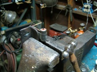 Condenser in vise