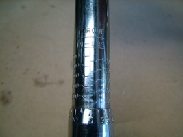 Torque wrench scale