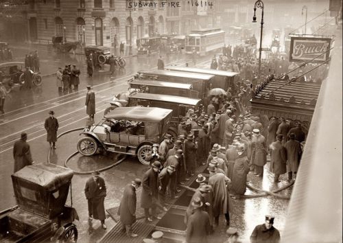 1915 Subway fire  NYC
